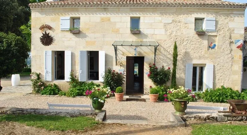 Château Haut Sarpe - Image 1