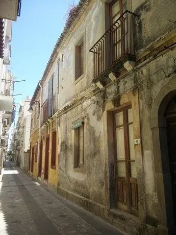 Casa Vacanze Letojanni - Image 1