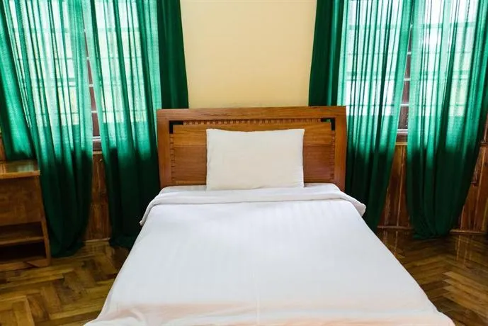 Phong Lan Villa - Image 1