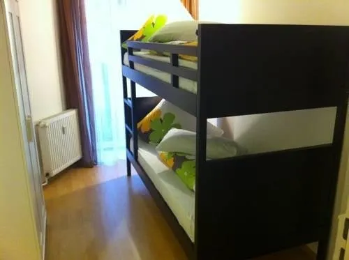 city-room Apartments Berlin - Image 1