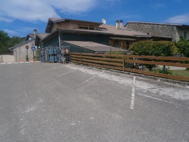 Gîte Thoirette Peche - Image 1