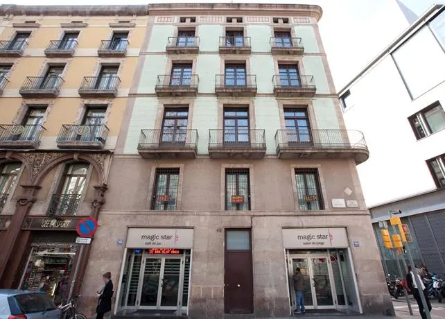 No 49 - The Streets Apartments Barcelona - Image 1