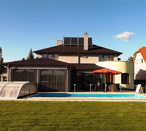 Villa Golf - Image 1