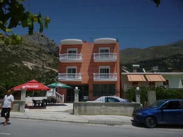 Vila Romeo - Image 1