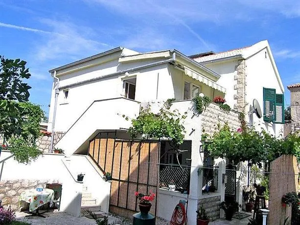Apartment Milka - Image 1