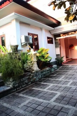 Beranda Private Villa - Image 1
