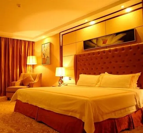 Century Royal Palace Hotel - Image 1