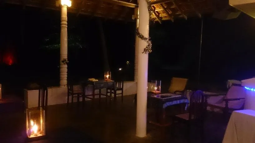 Talalla Beach Bungalows - Image 1