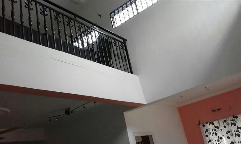 Devon Villas - Image 1