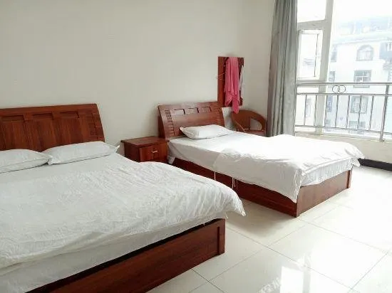Junfeng Hostel - Image 1