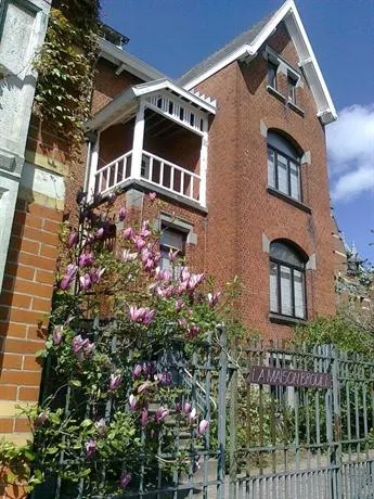 La Maison Brodée - Image 1