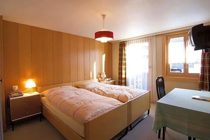 Hotel Hold - Image 1