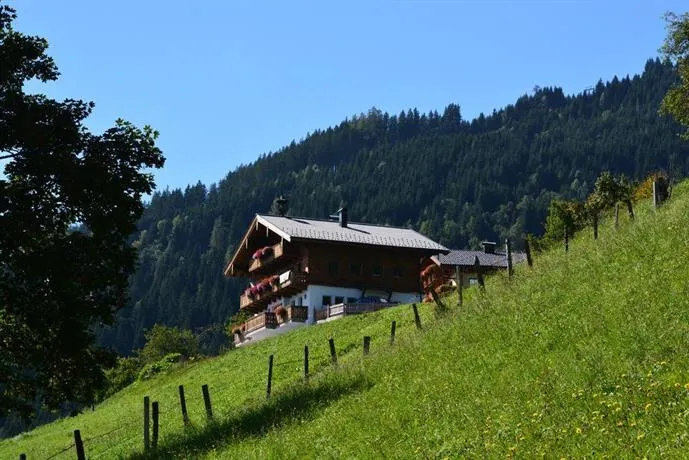 Bio-Bergbauernhof Hubgut - Image 1