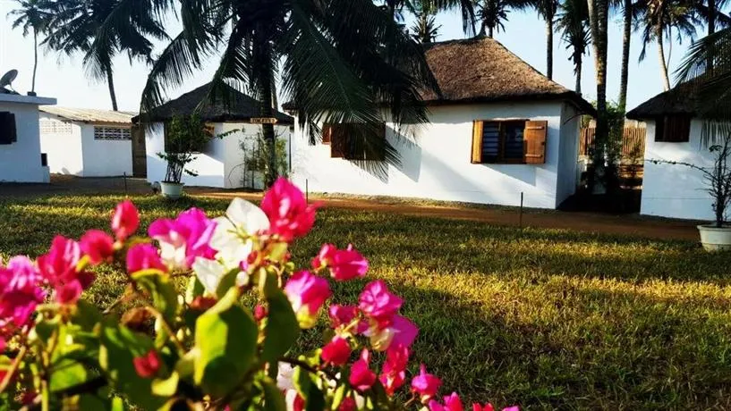 Les Jardins D'eden Abidjan - Image 1