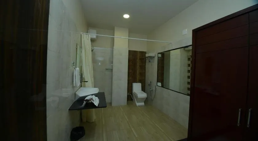 Hotel Yogiraj - Image 1