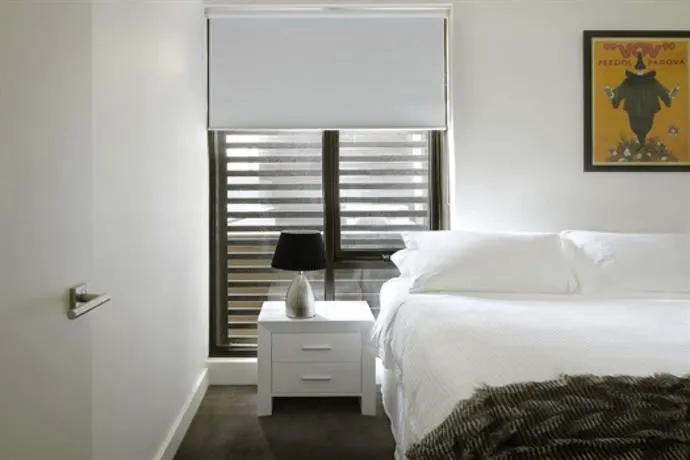 Espresso Apartments - 120 27 Herbert Street - Image 1