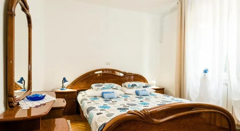 Apartment Dora - Image 1