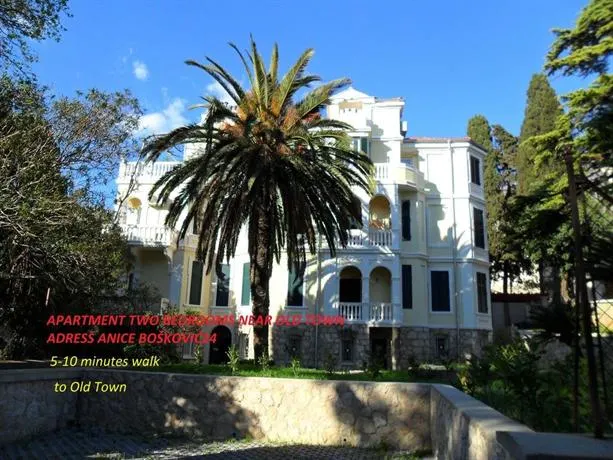 Centre Old Town Apartments - Image 1