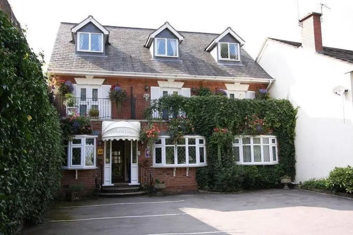Victoria Lodge - Image 1