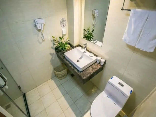 GreenTree Inn Beijing Changping District Huilongguan Pingxifu Metro Station Express Hotel - Image 1