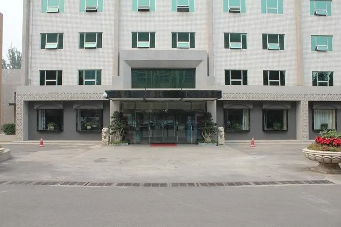 Yongyu Zhichen Business Hotel - Image 1