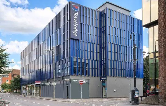 Travelodge Peterborough Central Hotel - Image 1