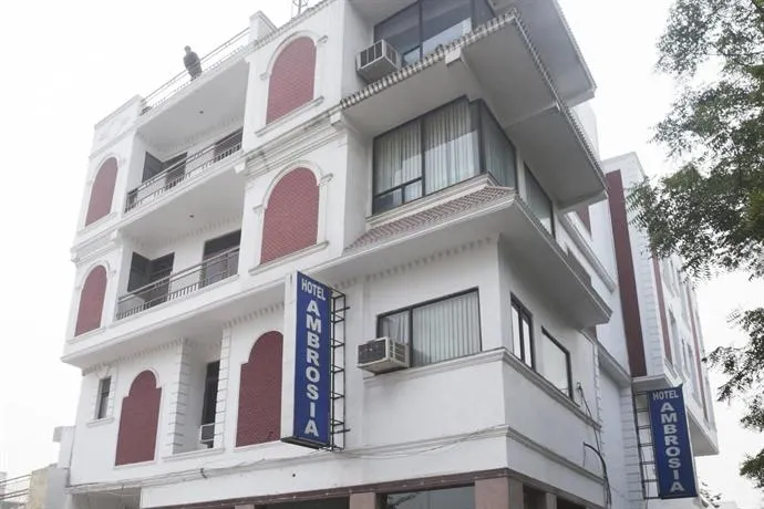 Hotel Ambrosia New Delhi - Image 1