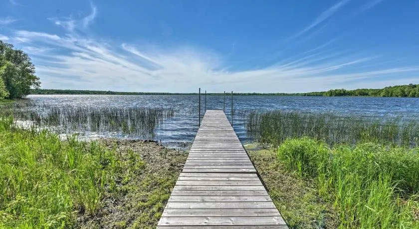 Expansive Lakefront Getaway w/ Spacious Deck - Image 1