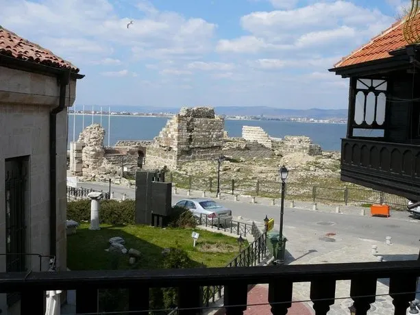 Rony Hotel - Image 1