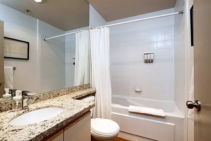 Bright Suite at Ski In/Out Glacier Lodge! - Image 1