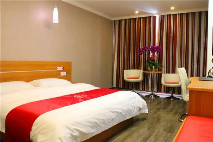 Thank Inn Chain Hotel Gansu Pingliang Kongtong District South Gate Crossroad - Image 1