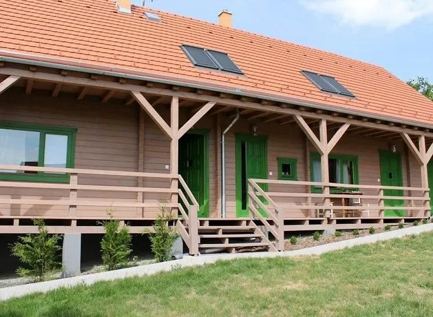 Futrinka Vendégház - Image 1