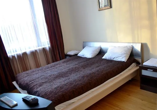 Privat Hostel - Image 1