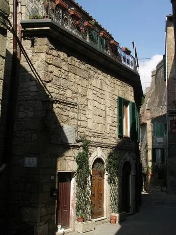La Crisalide - Image 1