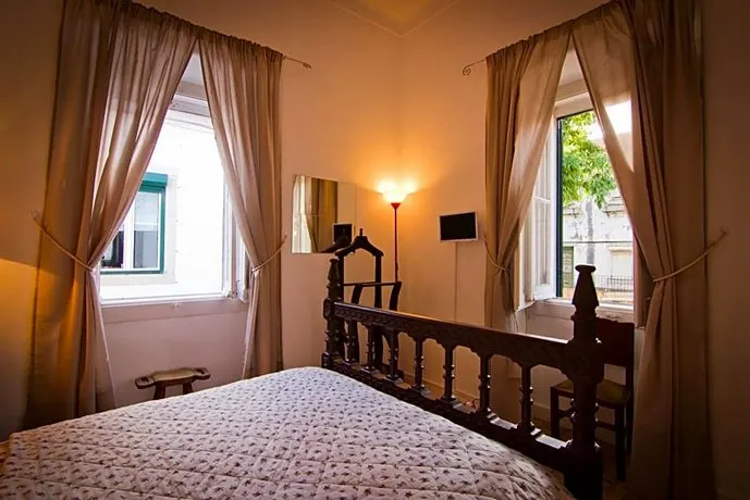 Cascais Boutique Hostel - Image 1