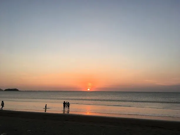 Legon Pari Beach Resort - Image 1