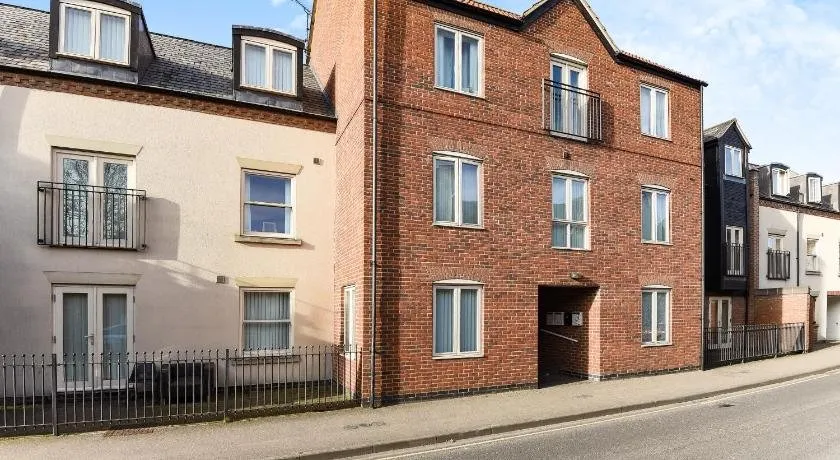 Exclusive Use - 1 Bedroom Apartment - Willow Court, 19 Double Street, Spalding, PE11 2AA - Image 1