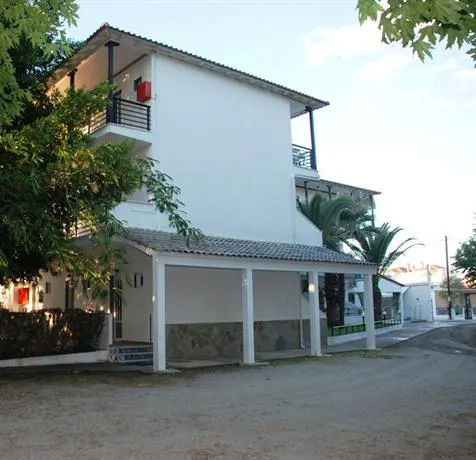 Studios Alexandra - Image 1