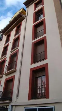 Paris Centro Apartamentos - Image 1