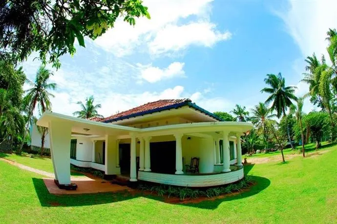 Hill4 Residence - Image 1