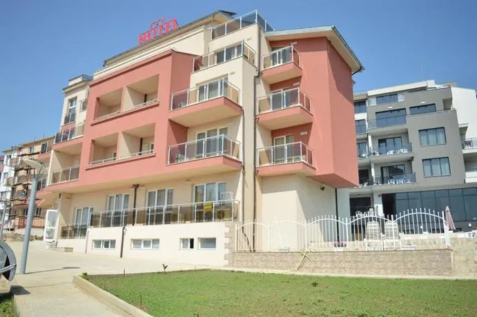 Hotel Ray - Image 1