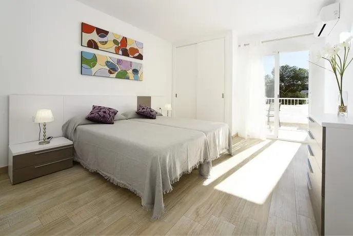 Villa Cati Cala d'Or - Image 1