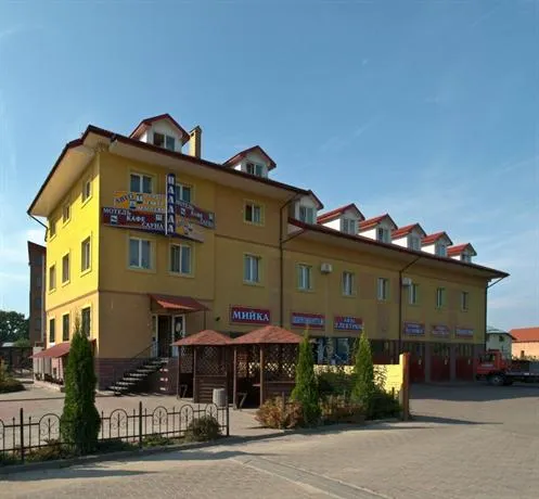 Palada Hotel - Image 1