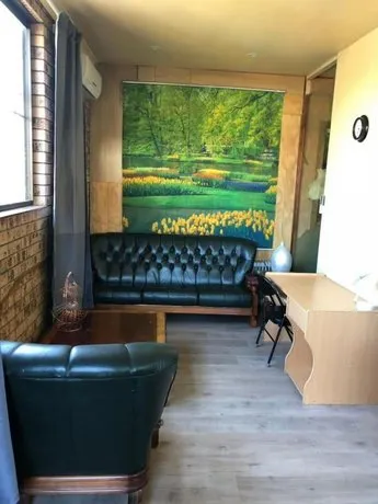 Retro 1bedroom Studio*Close to airport&CBD - Image 1