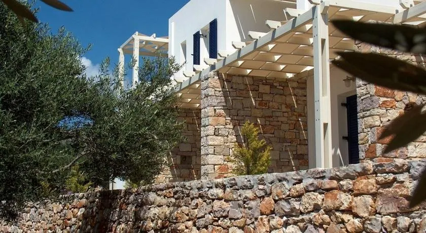 Elea Apartments - Image 1