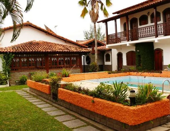 Albergue Dos Lagos Hostel - Image 1