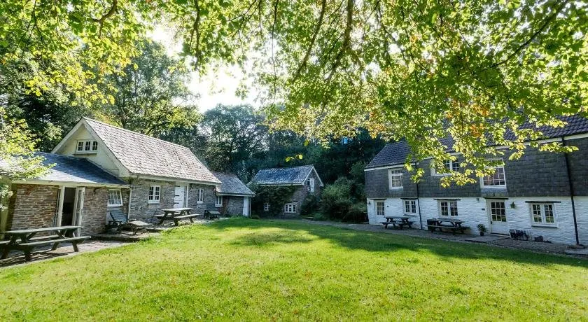 Tresarran Cottages Cornwall - Image 1