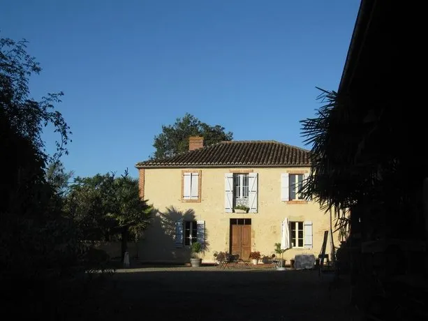 Gîte de charme Camous - Image 1