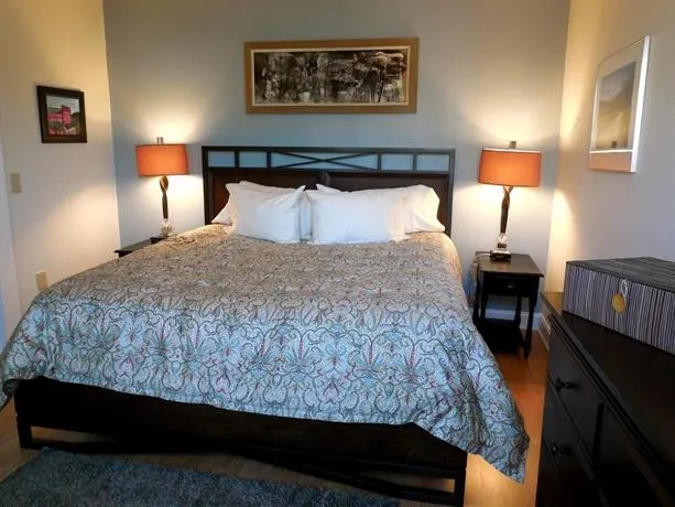 Uptown Suites Of Stuart - Image 1