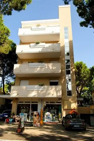 La Nuova Orchidea Appartamenti - Image 1